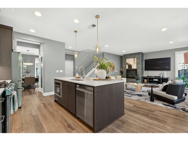 17437 Sw DOTTEREL Ln, Beaverton, OR 97007