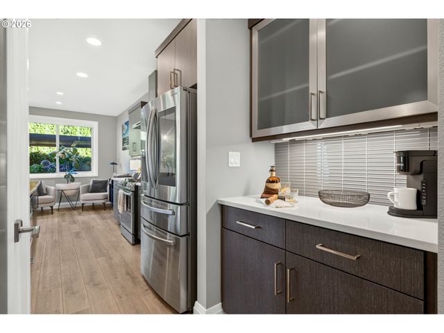 17437 Sw DOTTEREL Ln, Beaverton, OR 97007