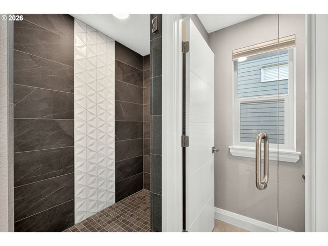 17437 Sw DOTTEREL Ln, Beaverton, OR 97007