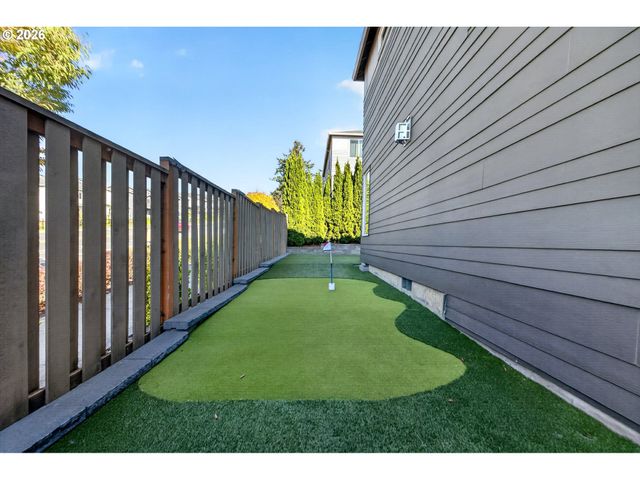 17437 Sw DOTTEREL Ln, Beaverton, OR 97007
