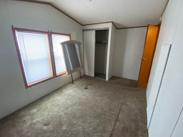 3408 JEN Avenue, Park City, IL 60085