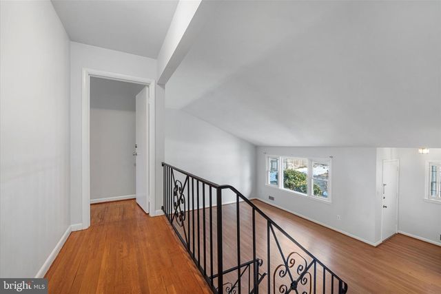 9012 VERNON VIEW DR, Alexandria, VA 22308