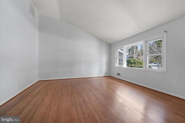 9012 VERNON VIEW DR, Alexandria, VA 22308