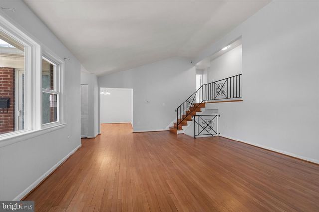 9012 VERNON VIEW DR, Alexandria, VA 22308