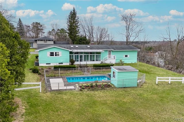 11 Belle Avenue, Auburn, NY 13021