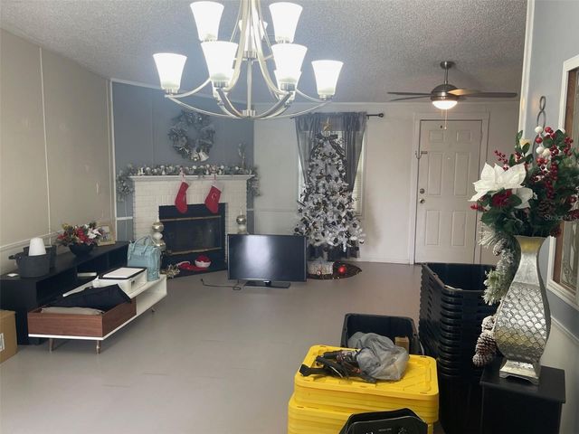 6999 POMPEII ROAD, Orlando, FL 32822