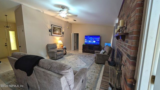 137 TALLOW Road, Pomona Park, FL 32181