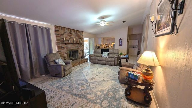 137 TALLOW Road, Pomona Park, FL 32181