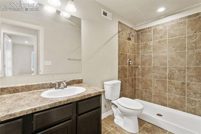 7898 Chasewood Loop, Colorado Springs, CO 80908