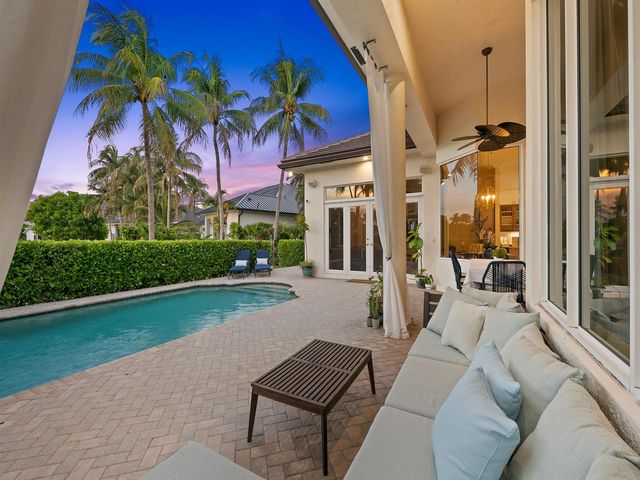 10787 Blue Palm Street, Plantation, FL 33324