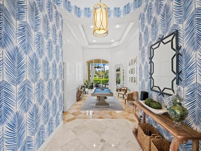10787 Blue Palm Street, Plantation, FL 33324