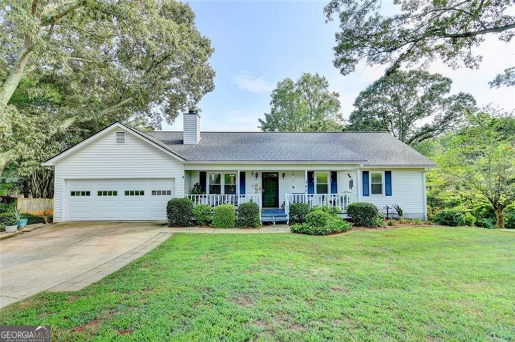 4450 Strickland Road, Flowery Branch, GA 30542