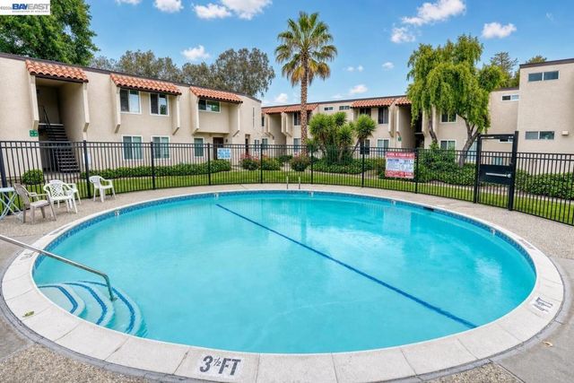 975 Murrieta Blve 24, Livermore, CA 94550