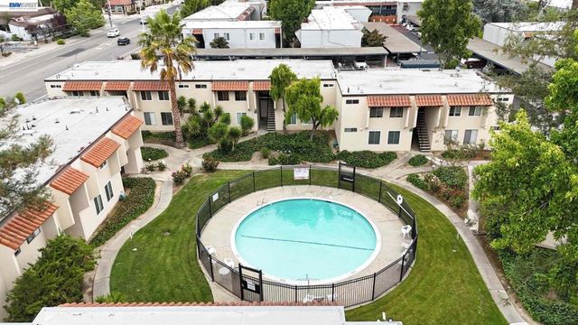 975 Murrieta Blve 24, Livermore, CA 94550