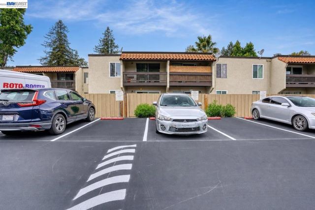 975 Murrieta Blve 24, Livermore, CA 94550