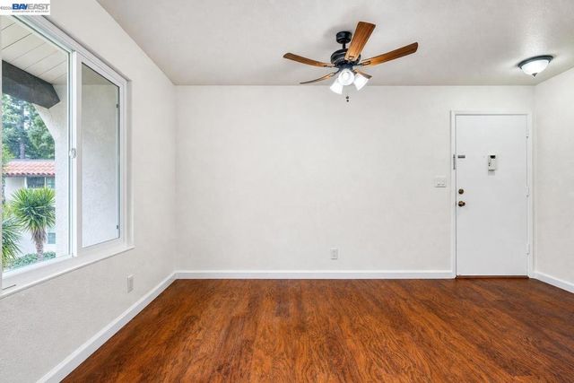975 Murrieta Blve 24, Livermore, CA 94550
