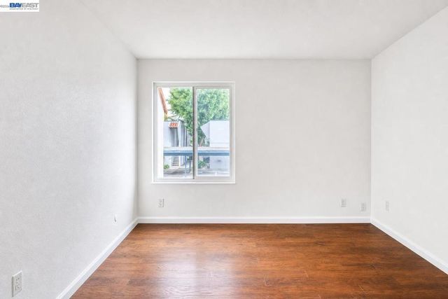 975 Murrieta Blve 24, Livermore, CA 94550