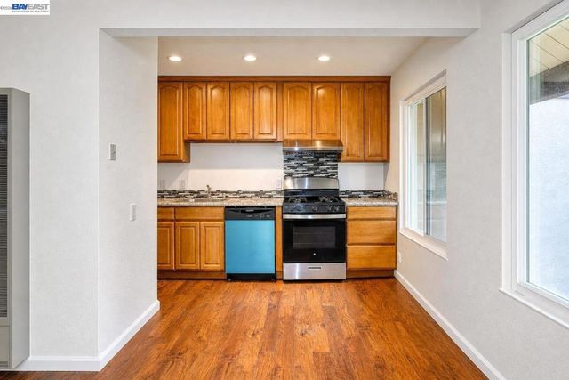 975 Murrieta Blve 24, Livermore, CA 94550