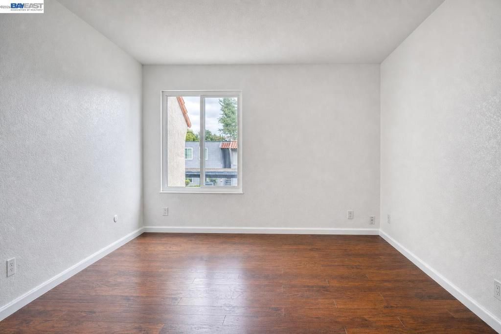 Image 47 of property listing at 975 Murrieta Blve 24, Livermore, CA 94550
