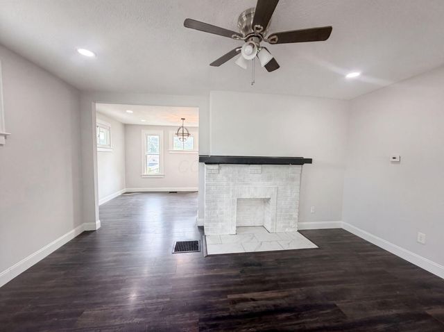 965 Stewart Avenue, Columbus, OH 43206