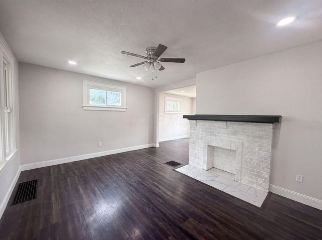 965 Stewart Avenue, Columbus, OH 43206
