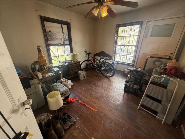 7434 Magnolia Street, Houston, TX 77023