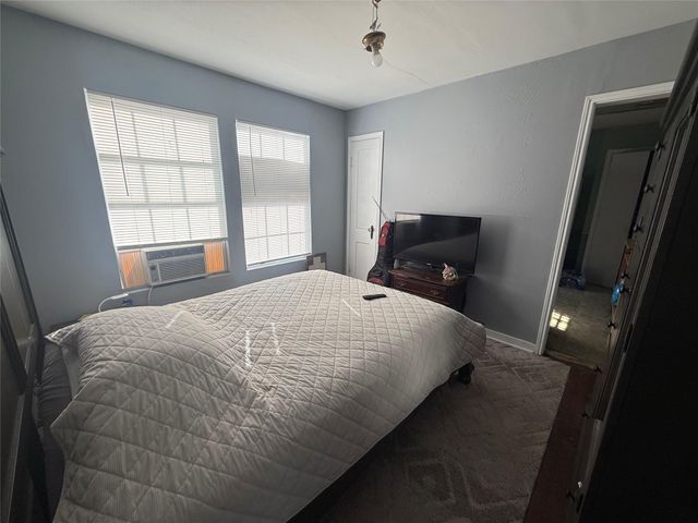 7434 Magnolia Street, Houston, TX 77023