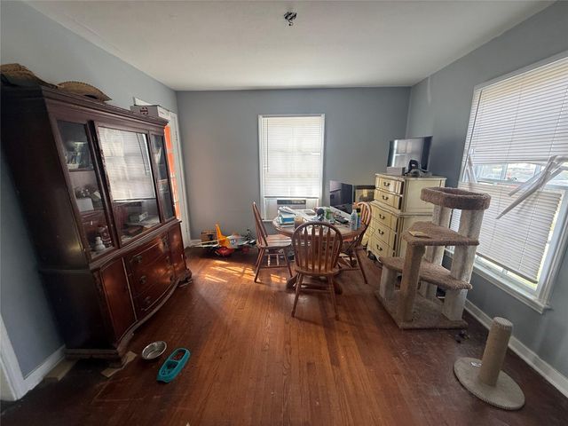 7434 Magnolia Street, Houston, TX 77023