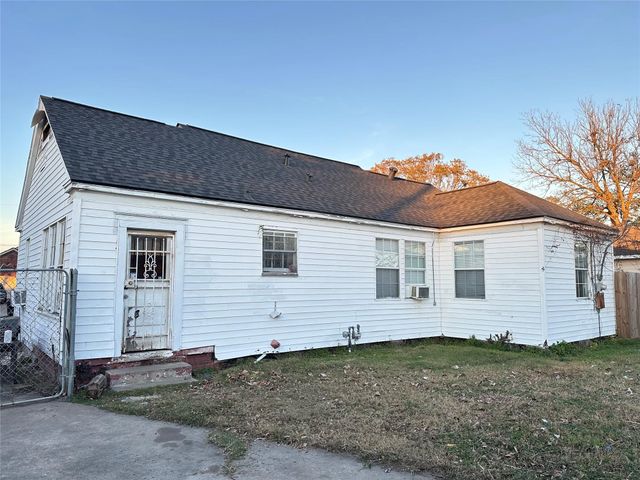 7434 Magnolia Street, Houston, TX 77023