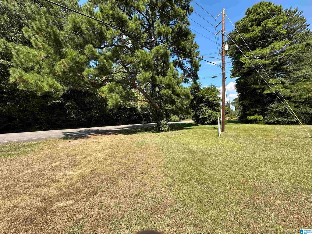 1533 PARK AVENUE, Moody, AL 35004