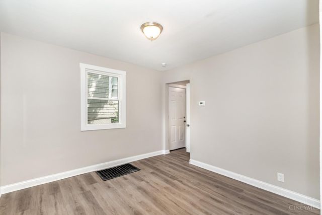 802 Woodlawn Avenue, Cincinnati, OH 45205