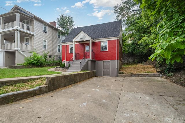 802 Woodlawn Avenue, Cincinnati, OH 45205