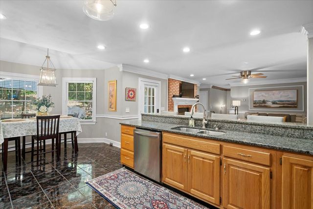 2100 Coventry Drive, Dalton, GA 30720