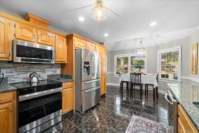2100 Coventry Drive, Dalton, GA 30720