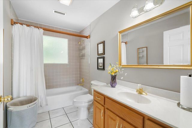 2100 Coventry Drive, Dalton, GA 30720