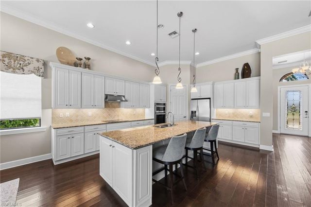 13500 Brown Bear RUN, Estero, FL 33928