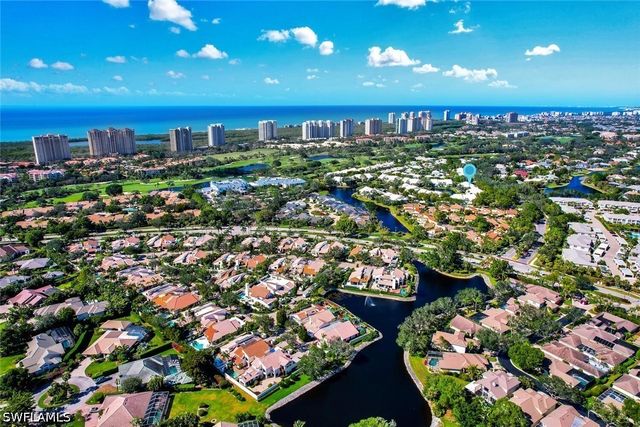 780 Willowbrook DR 707, Naples, FL 34108