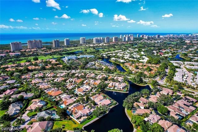 780 Willowbrook DR 707, Naples, FL 34108