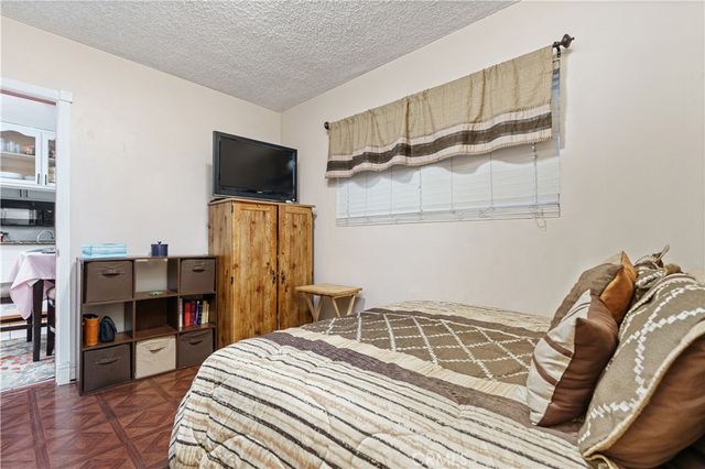 981 W Oliver Street, San Pedro, CA 90731