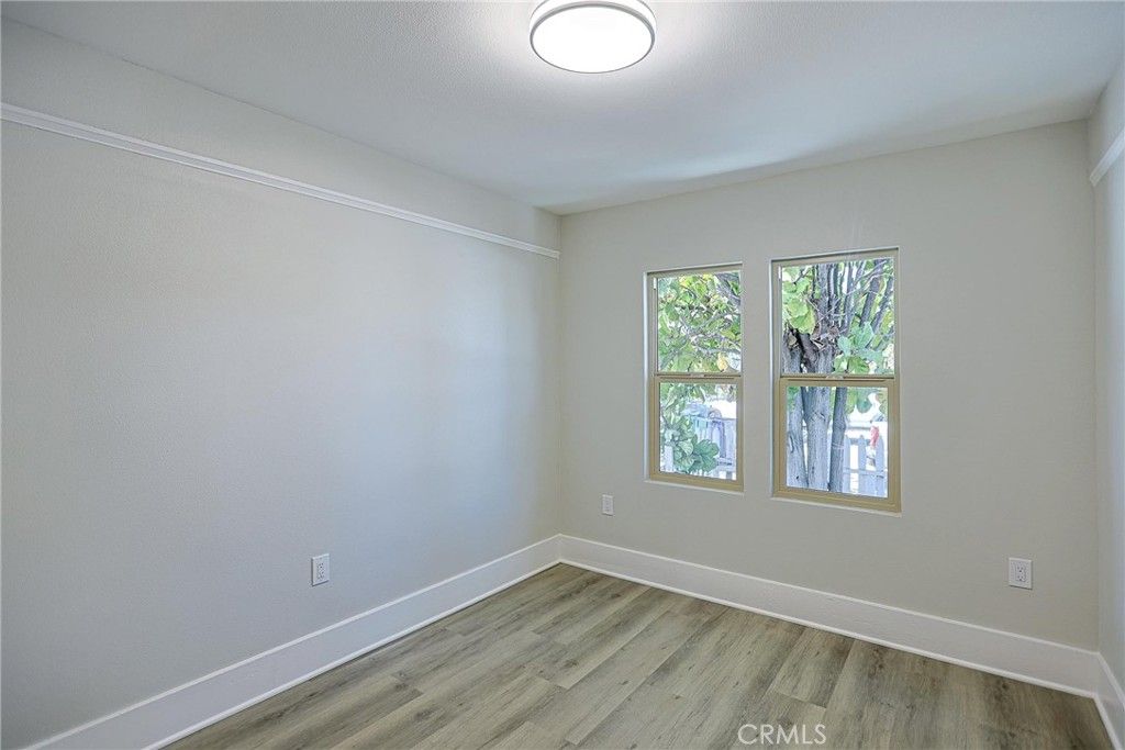 Image 27 of property listing at 401 S Garnsey Street, Santa Ana, CA 92701