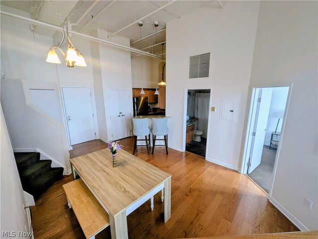 1133 W 9th Street 604, Cleveland, OH 44113