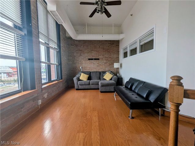 1133 W 9th Street 604, Cleveland, OH 44113