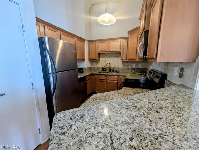 1133 W 9th Street 604, Cleveland, OH 44113