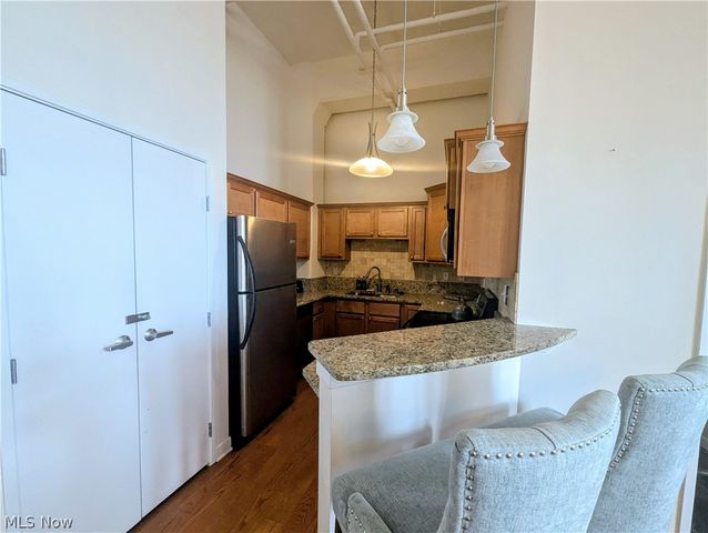 1133 W 9th Street 604, Cleveland, OH 44113