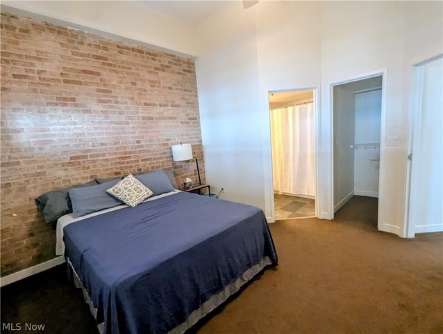 1133 W 9th Street 604, Cleveland, OH 44113