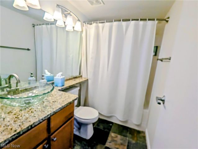 1133 W 9th Street 604, Cleveland, OH 44113