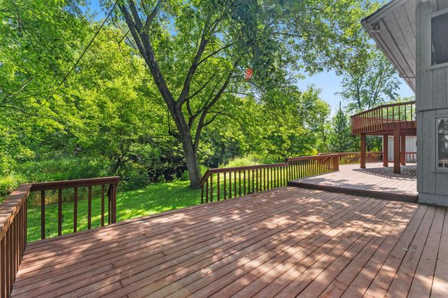 3810 Bassett Creek Drive, Golden Valley, MN 55422