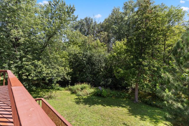3810 Bassett Creek Drive, Golden Valley, MN 55422