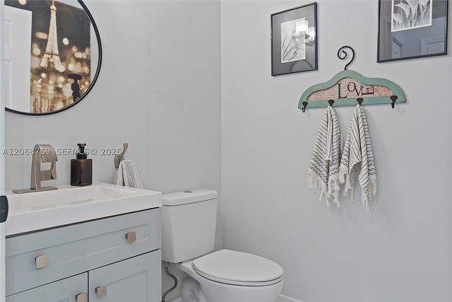 3850 NW 90th Way, Sunrise, FL 33351