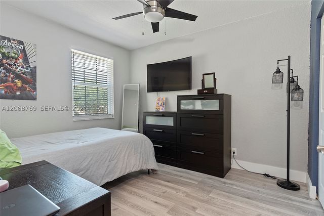 3850 NW 90th Way, Sunrise, FL 33351